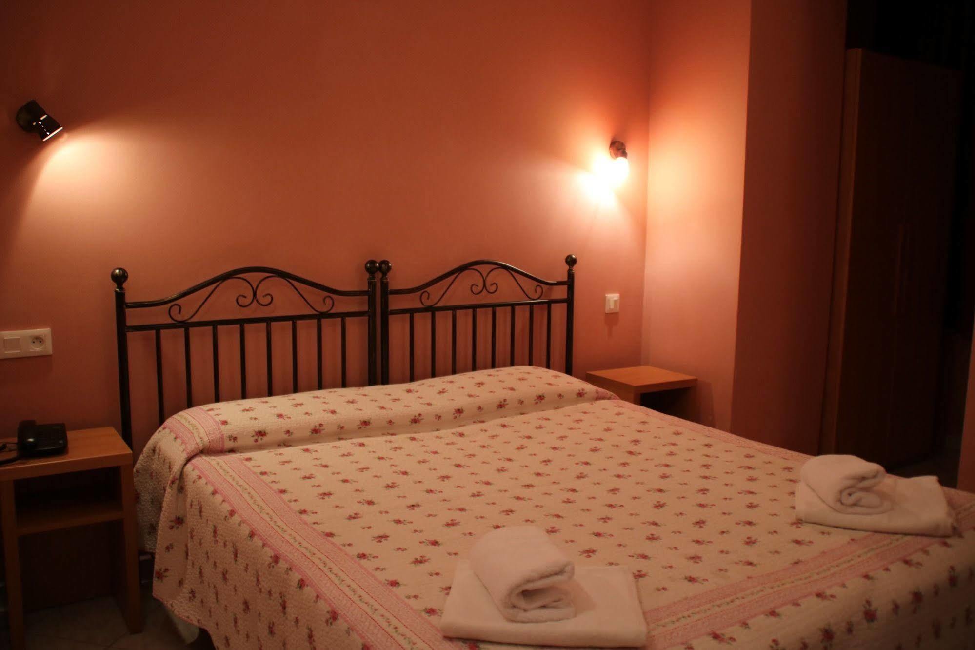 Hôtel Lutetia Lourdes Eksteriør bilde